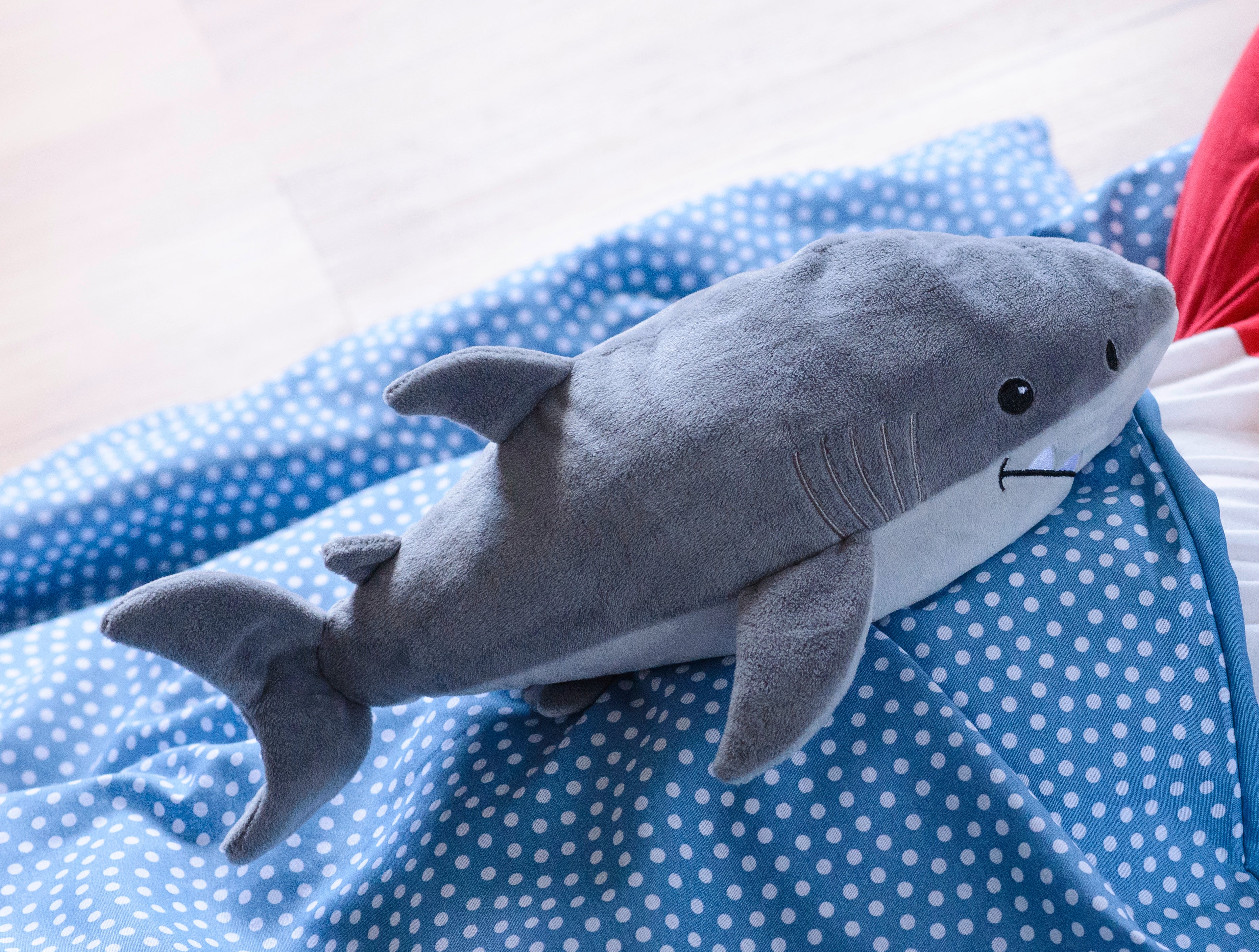 Magnetronknuffel Warmies® haai